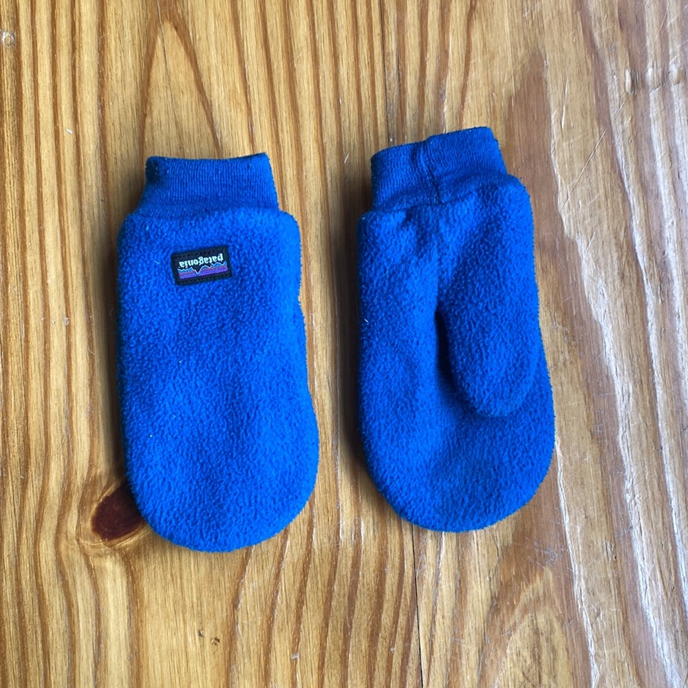 Patagonia kids mittens